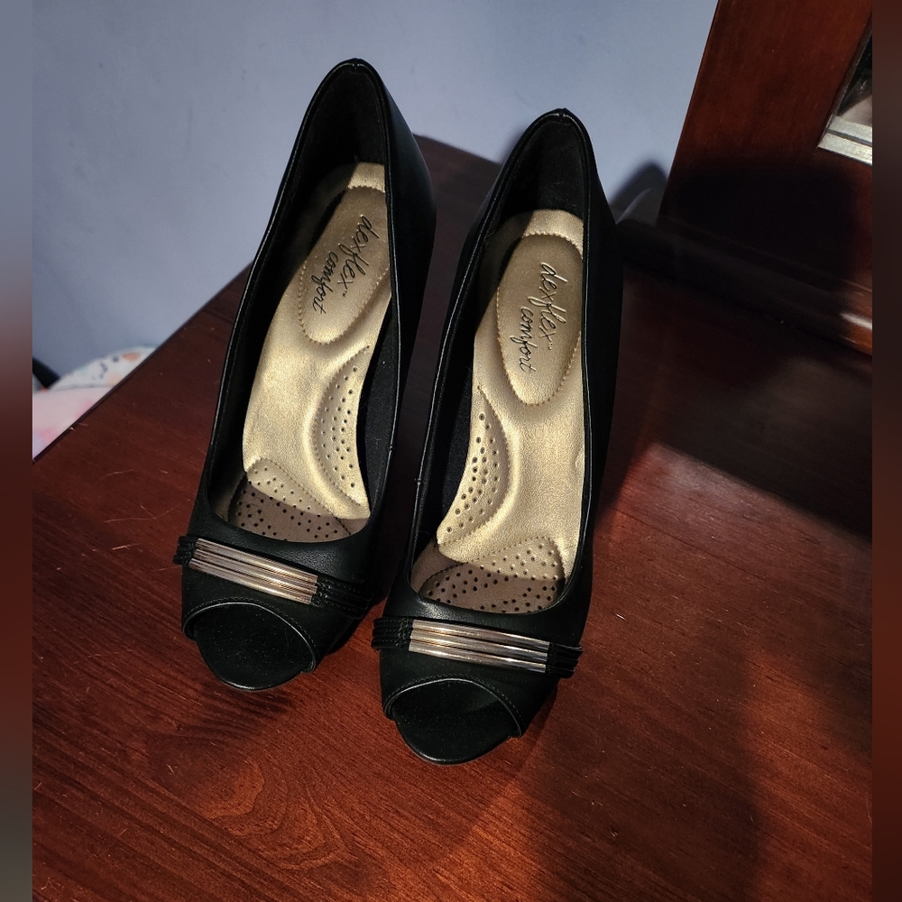 Dexflex Comfort Heels